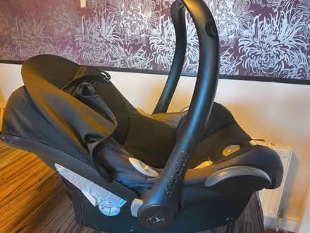 Photo of free Baby car seat and isofix for same (Greystones) #2