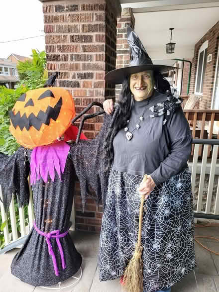 Photo of free Halloween decor (St. Clair Ave W & Oakwood Ave) #2