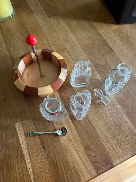 Photo of free 1970s condiments holder (Hayling Island PO11) #2