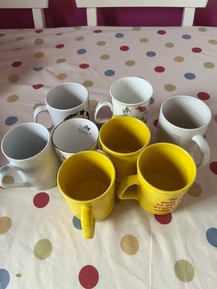 Photo of free 8 non matching mugs (AB25) #1
