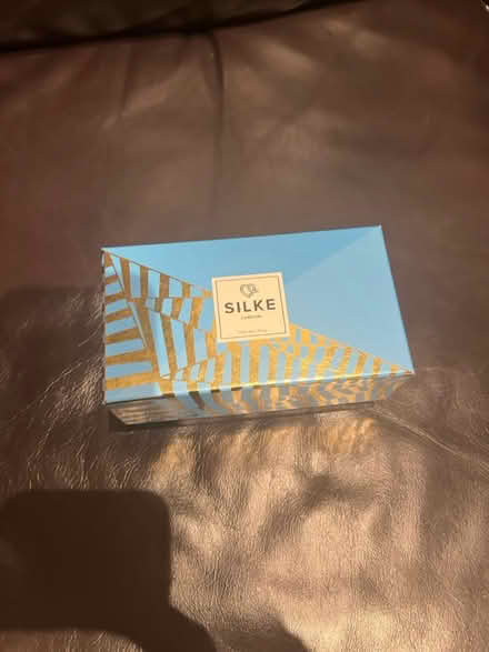 Photo of free Ladies silk hair cover (SW3) #1