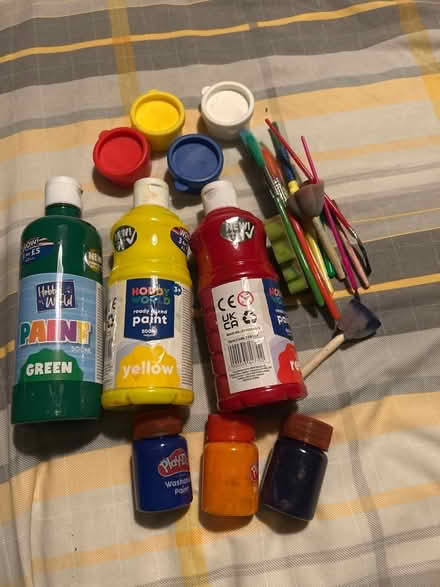 Photo of free Kids paint (Bedford MK41) #1