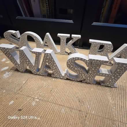 Photo of free Bathroom ornaments (Greenwich Peninsula SE10) #1