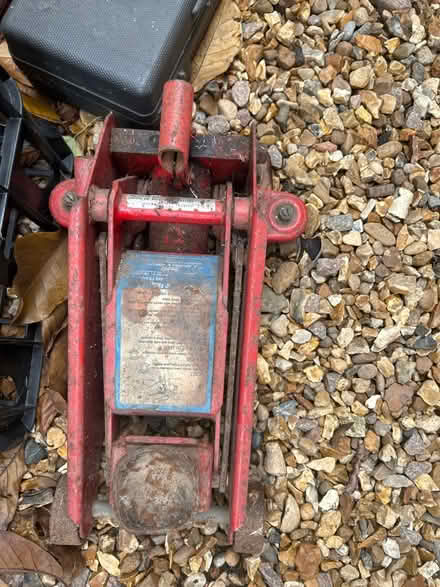 Photo of free Old car jack (Bedford MK41) #1