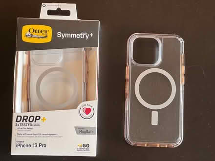 Photo of free iPhone 13 Pro cases (Garneau) #1