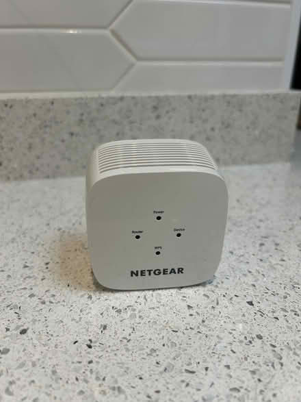 Photo of free NETGEAR WiFi Extender Booster (Lodge Moor S10) #1