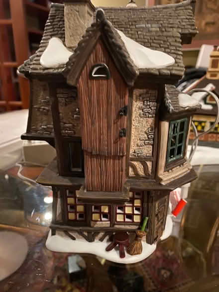 Photo of free Victorian Christmas Village (Downtown) #3