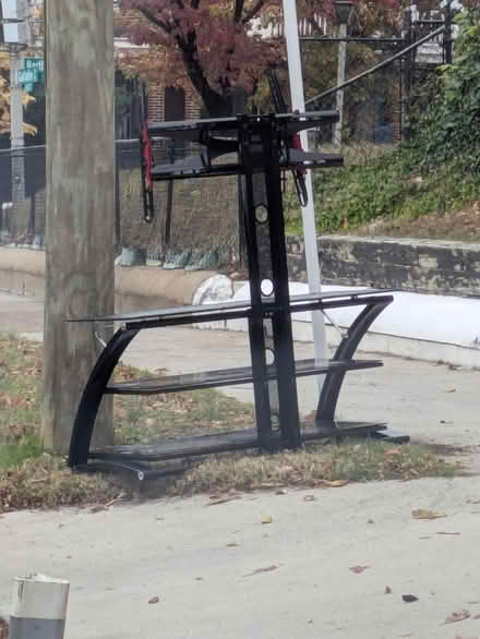 Photo of free Curb alert TV stand (Fort Totten DC) #1
