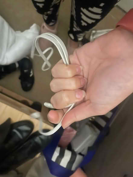 Photo of free Speaker and contactless charger (EC1R) #2