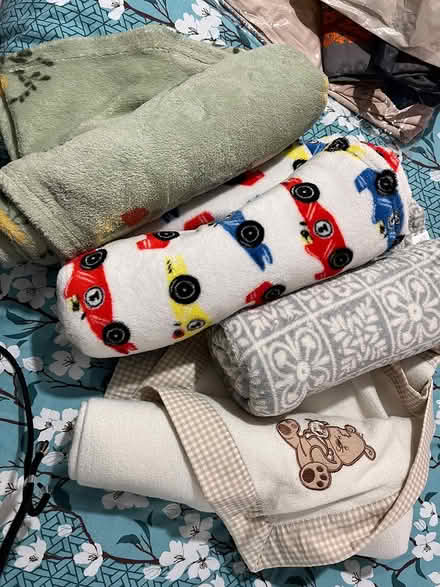 Photo of free Small blankets (Whitechapel E1) #1