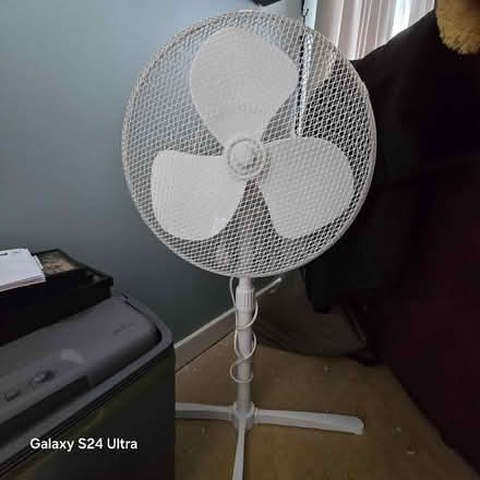 Photo of free Fan (Greenwich Peninsula SE10) #3
