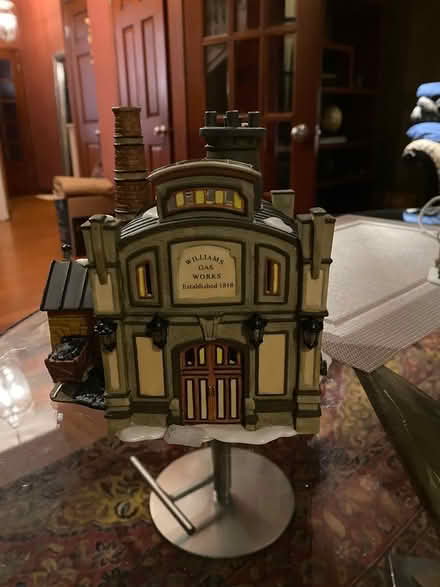 Photo of free Victorian Christmas Village (Downtown) #2