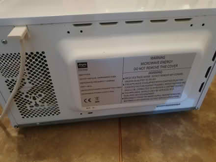 Photo of free Microwave (High Wycombe) #2
