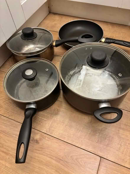 Photo of free Pots and pan (Canning Town E16) #2