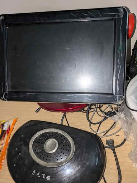 Photo of free Karaoke kit (E14 Isle of Dogs) #1