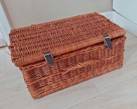 Photo of free Wicker hamper (West Bedhampton) #2