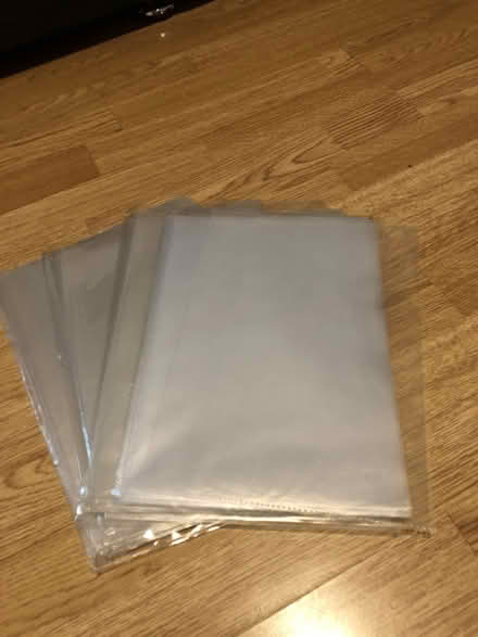 Photo of free Plastic folders coloured and plain (Cold Harbour OX1) #2