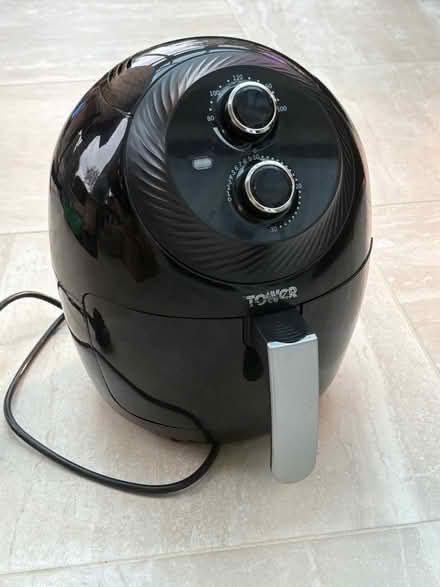 Photo of free Airfryer, Tower brand (Barnard's Green WR14) #1