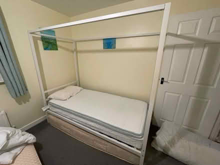 Photo of free 2 single beds and mattresses (Warminster BA12) #2