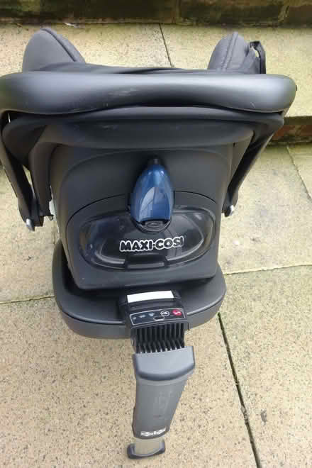 Photo of free Maxi-Cosi Baby car seat 45 -75cm (Burnopfield NE16) #2