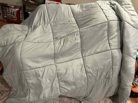 Photo of free King comforter - gray, polyfill (Lynnwood, Ash Way area) #1