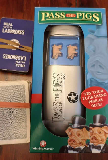 Photo of free Pass the Pigs and 2 x full decks of cards (w/o box) (The Nurserylands TW12) #1