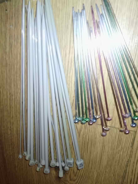 Photo of free Wool knitting needles and book (Chalfont St Giles HP8) #3