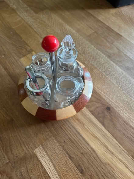 Photo of free 1970s condiments holder (Hayling Island PO11) #1