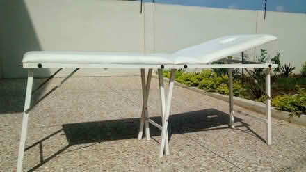Photo of A massage table (Roehampton SW15) #1