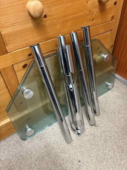 Photo of free TV Stand (Windlesham GU20) #1