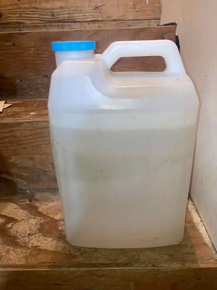 Photo of Empty wide spout containers (Ravenna) #1