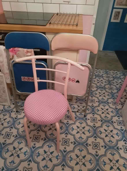 Photo of free 3 kitchen chairs 2 are fold up (Saint George's CO1) #1