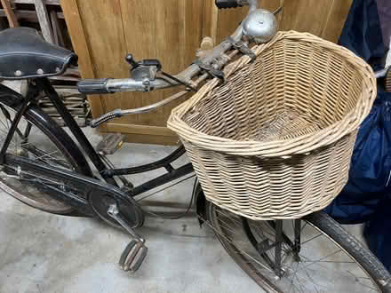 Photo of free Miss Marple style bicycle (Obley SY7) #2