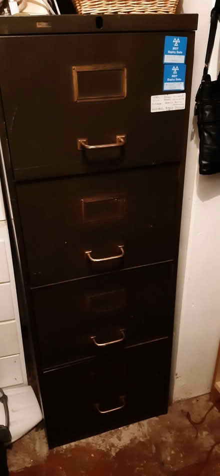 Photo of free 4 drawer metal filing cabinet (Yealand Redmayne LA5) #1