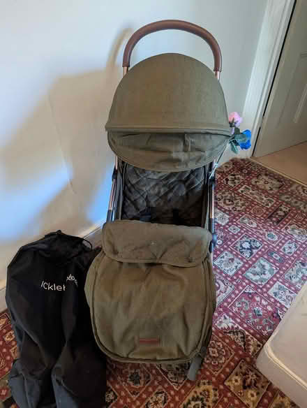 Photo of free Ickle Bubba Globe Max pushchair (E17) #4