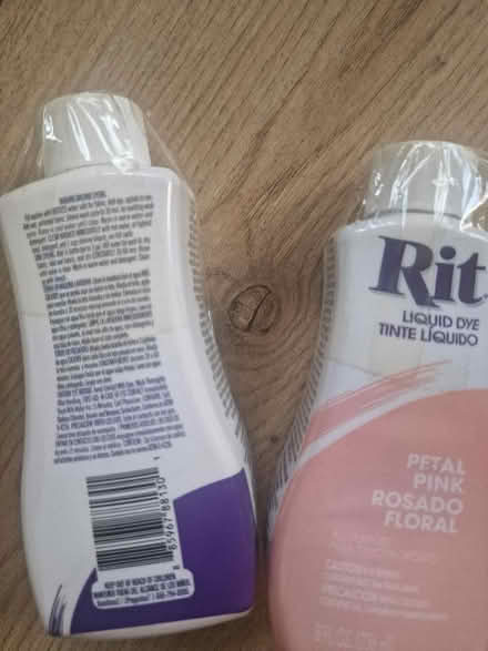 Photo of free Pink and purple fabric dyes (Isleworth TW7) #2