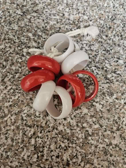 Photo of free Red and white napkin rings (Redditch B97) #1