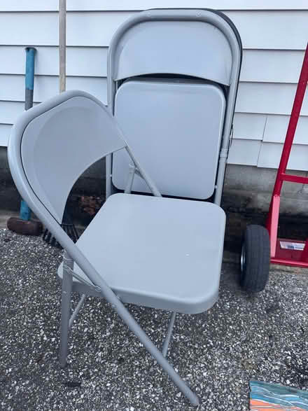 Photo of free 7 metal folding chairs (Odenton) #1
