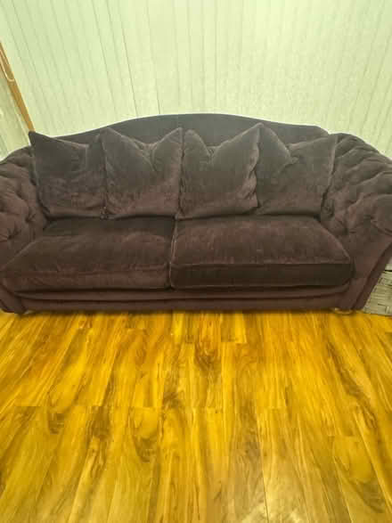 Photo of free Sofas (Se1 6ay) #2