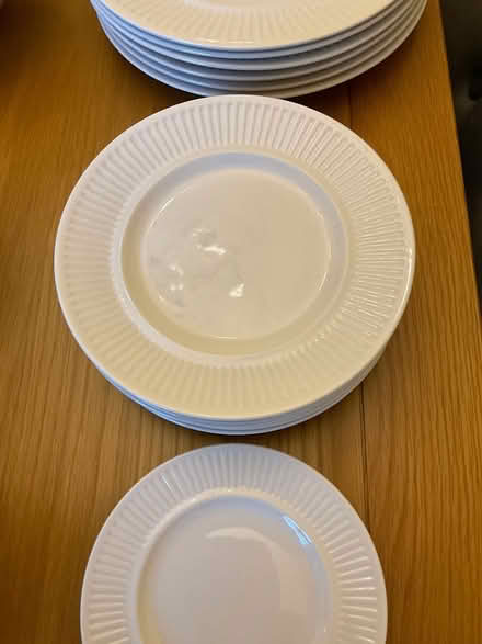 Photo of free “Athena” crockery (WF2) #2