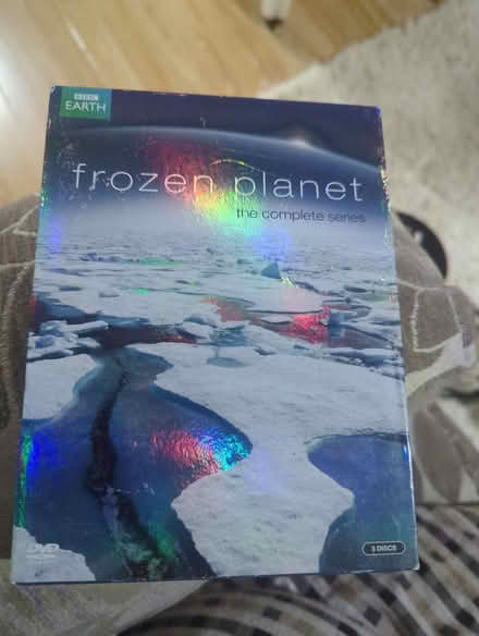 Photo of free Frozen planet DVD (ME11) #1