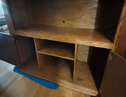 Photo of free Solid Oak display media cabinet (Wilmette, Illinois) #2