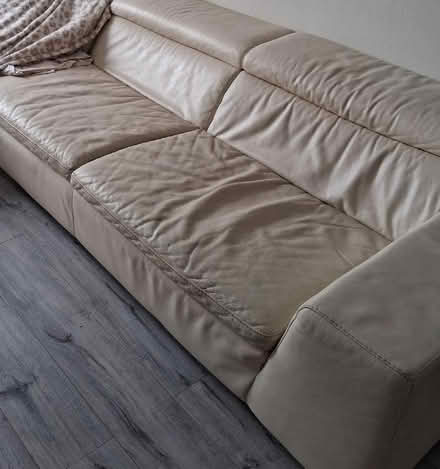 Photo of free Corner Sofa and TV table (Chafford Hundred RM16) #2