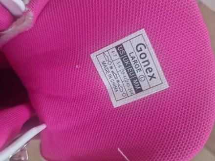 Photo of free Girls roller skates size LARGE (Isleworth TW7) #3