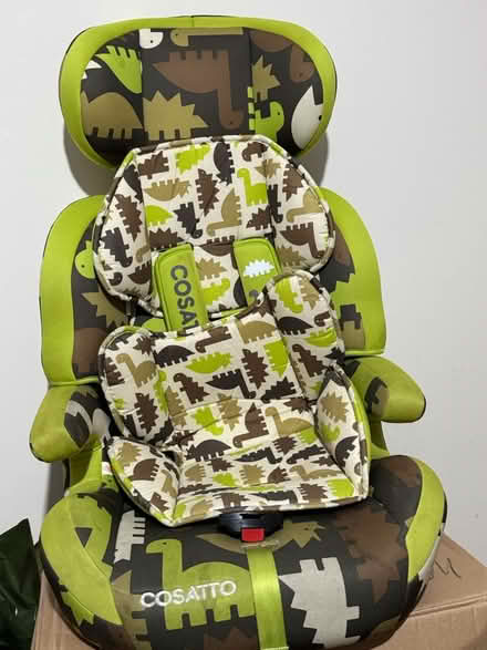 Photo of free Cosatto Zoomi car seat (Edgware HA8) #1