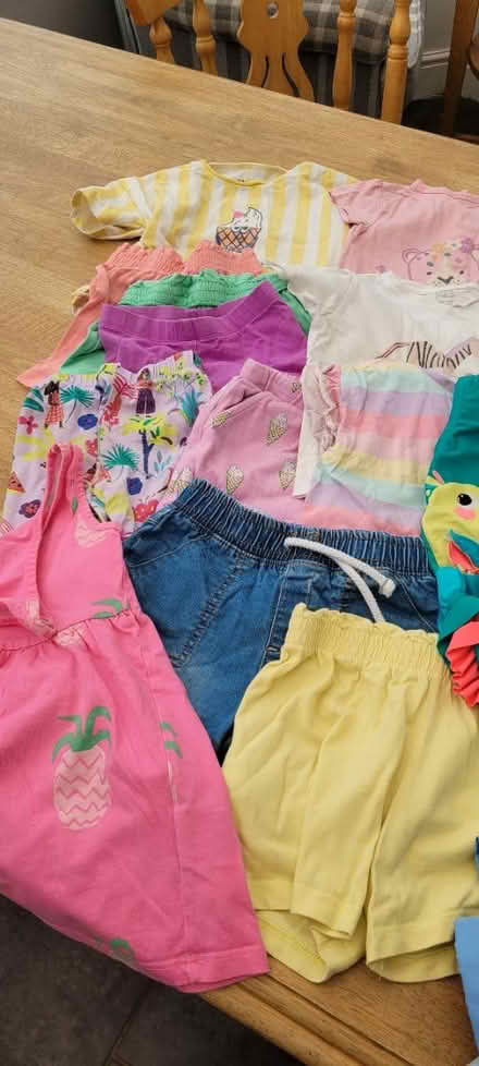 Photo of free 12 to 18 and 18 to 24 summer stuff (Billinge WN5) #1