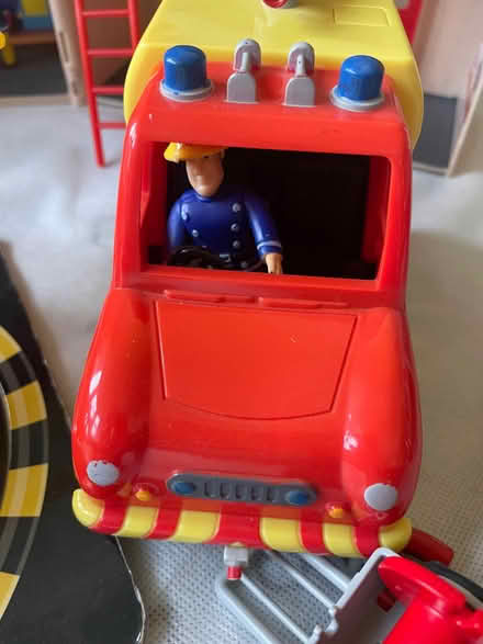 Photo of free Fireman Sam Toys (Dean EH4) #3