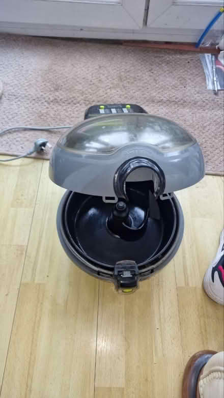 Photo of free Air fryer (Bewdley DY12) #2