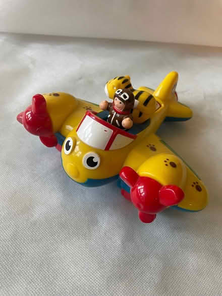 Photo of free Toy aeroplane (Dean EH4) #1