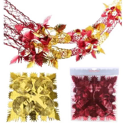 Photo of Gold and Red Christmas decorations for a school (CT11) #3